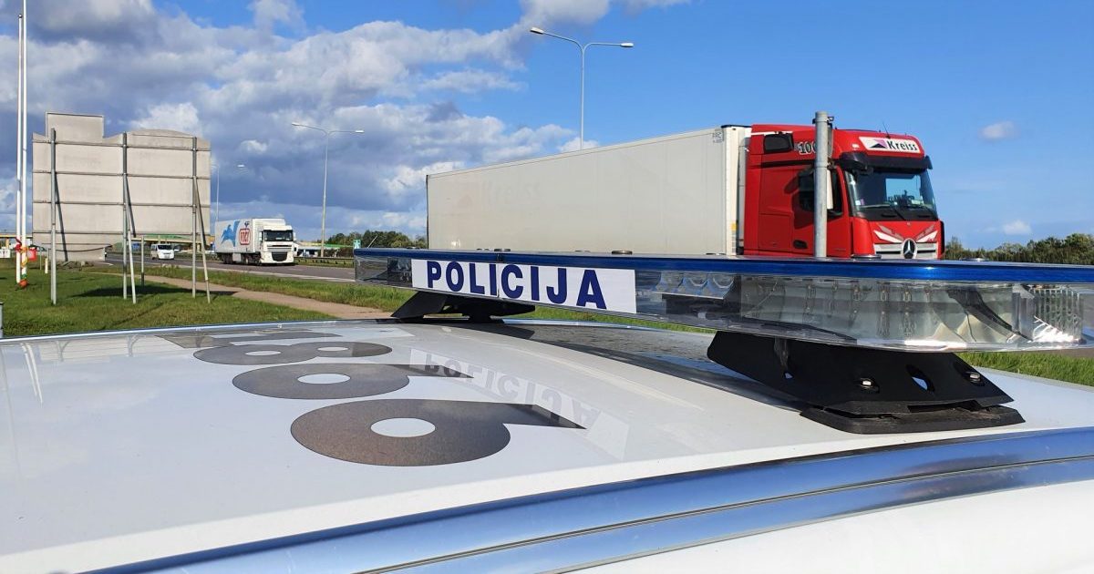 siryt-keliu-policijos-skyriaus-pareigunai-vykde-policine-priemone-neblaiviems-vairuotojams-isaiskinti