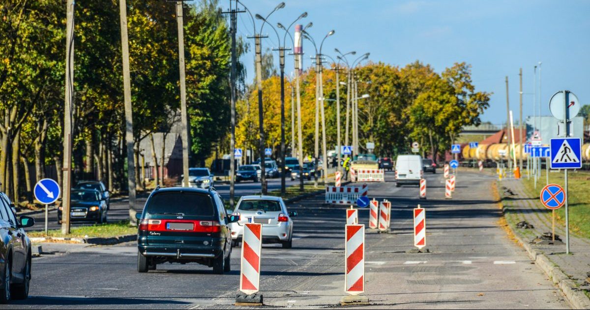 202010.08-::-panevezys-atsinaujina!-mieste-intensyviai-vykdomi-gatviu-remonto-darbai