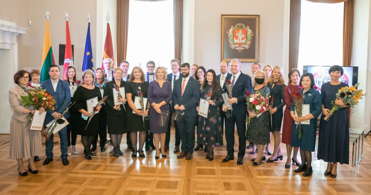 kuriantiems-vilniu-–-apdovanojimai-uz-nuopelnus-savivaldai