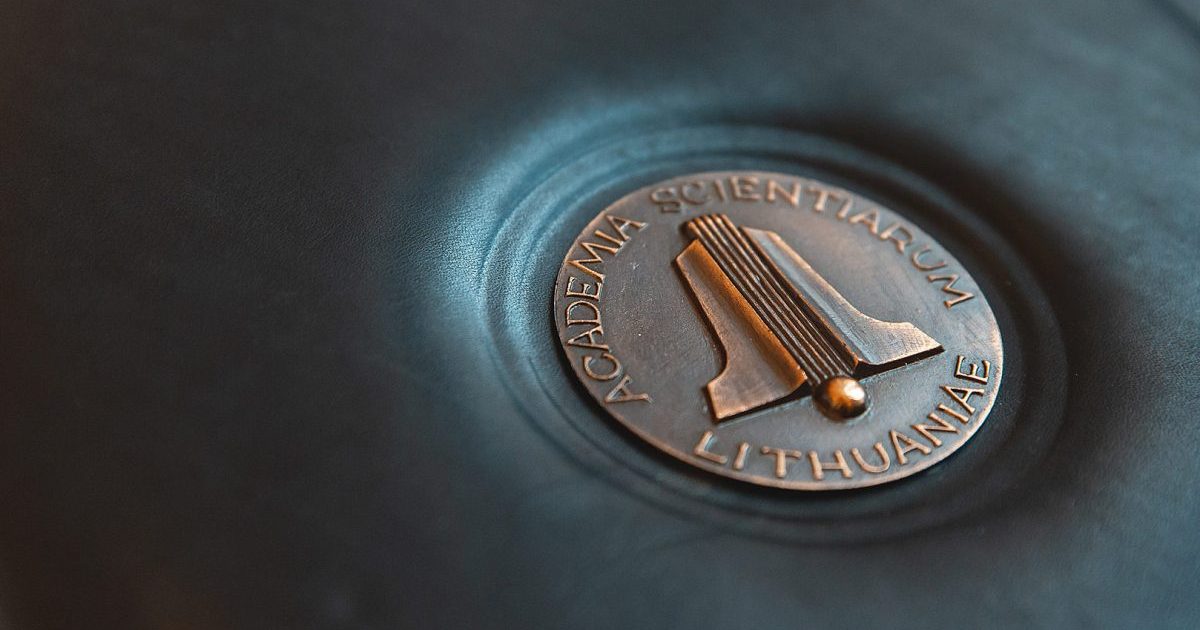 iskiliausiems-metu-akademikams-–-padekos-ir-premijos