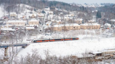 Artėja prie pabaigos antrasis „Rail Balticos“ geležinkeliui skirtos žemės paėmimo etapas