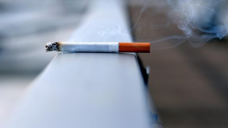 Draudimas rūkyti daugiabučiuose