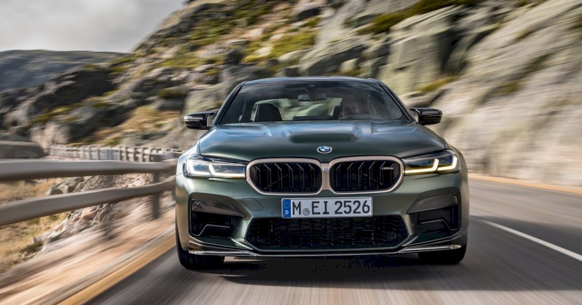 bmw-isleis-galingiausia-m-modeli-–-„bmw-m5-cs“