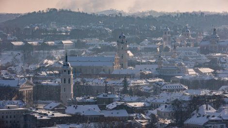 Vilniaus vicemeras: miestas neturi skendėti sveikatai pavojingame smoge