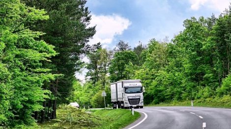 Simonas Gentvilas: „Europinis reikalavimas apgręžti sunkvežimius namo neatitinka Žaliojo kurso“