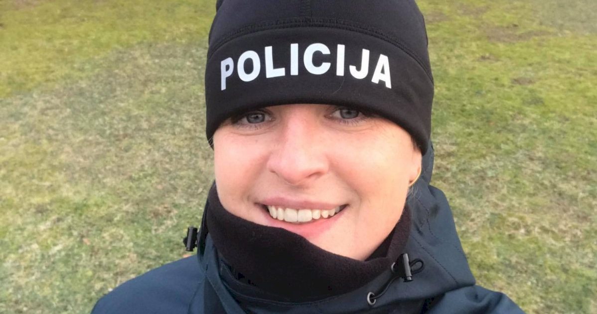policijos-mokyklos-kursante-padejo-isgelbeti-motociklininko-gyvybe