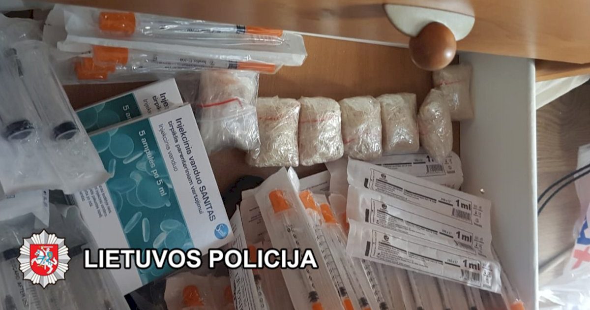klaipedoje-atliekamo-tyrimo-metu-rastu,-itariama,-narkotiniu-medziagu-verte-nelegalioje-rinkoje-gali-virsyti-18-000-euru