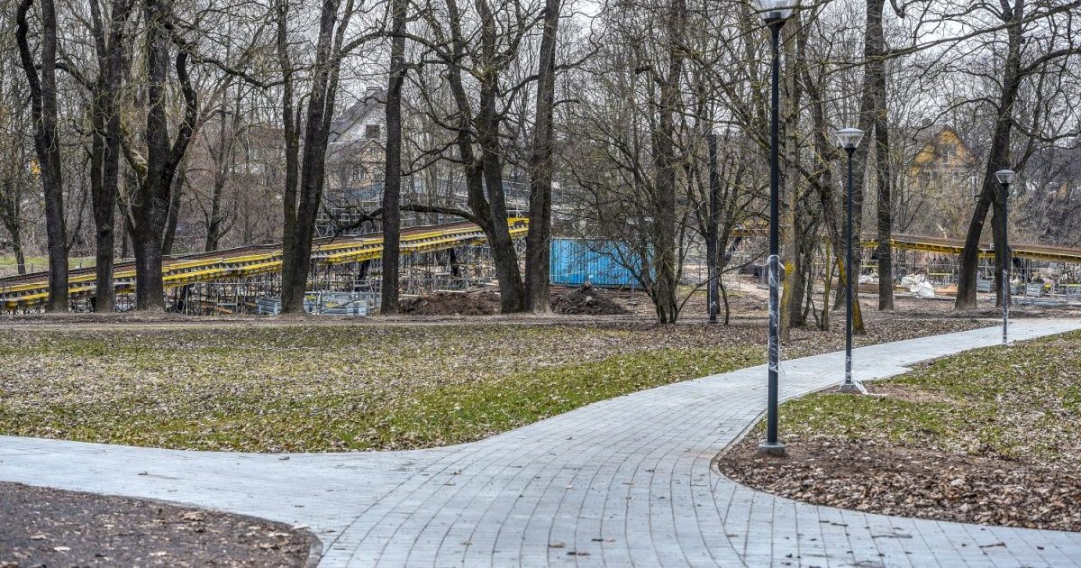 202104.13-::-panevezys-atsinaujina!-isibegeja-skaistakalnio-parko-rekonstrukcijos-darbai
