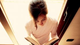 Šiųmetė skaitymo skatinimo akcija „Lietuva skaito!“ kviečia skaityti vaikams