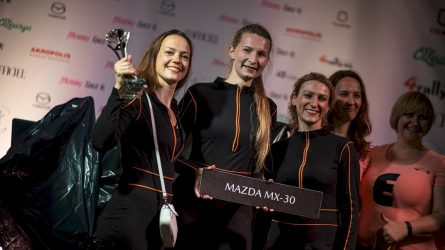 „Moterų ralio“ 2021 nugalėtojos: laimėti padėjo sėkmės talismanas