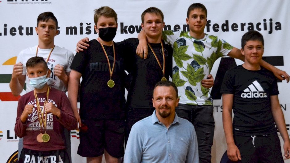 Sporto klubas „Pantera“ Atvirame Jurbarko MMA/ K-1 čempionate“ komandinėje rungtyje tapo čempionais