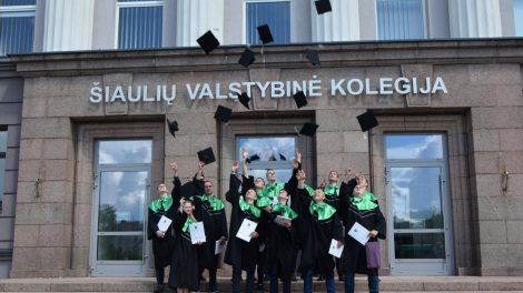Šiaulių valstybinėje kolegijoje teikiami diplomai