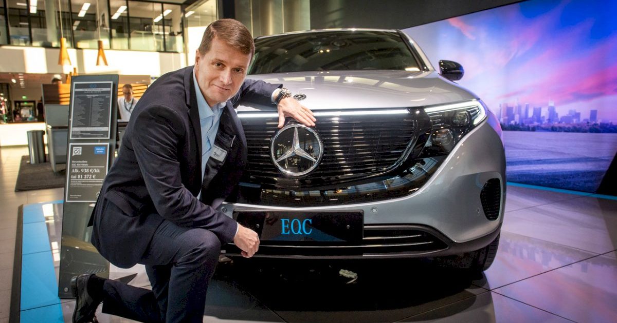 „veho“-perka-„mercedes-benz“-prekybos-versla-latvijoje