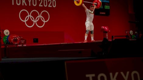 Tokijuje tikslą pasiekęs sunkiaatletis Arnas Šidiškis pakeliui olimpinės svajonės link per dieną yra kėlęs ir po 20 tonų