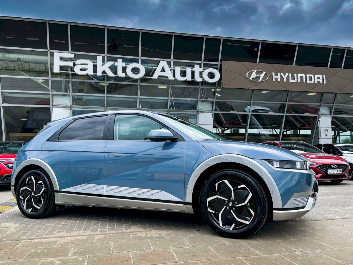 „ioniq-5“-jau-lietuvoje-–-didelis-zingsnis-i-prieki-elektromobiliu-rinkoje