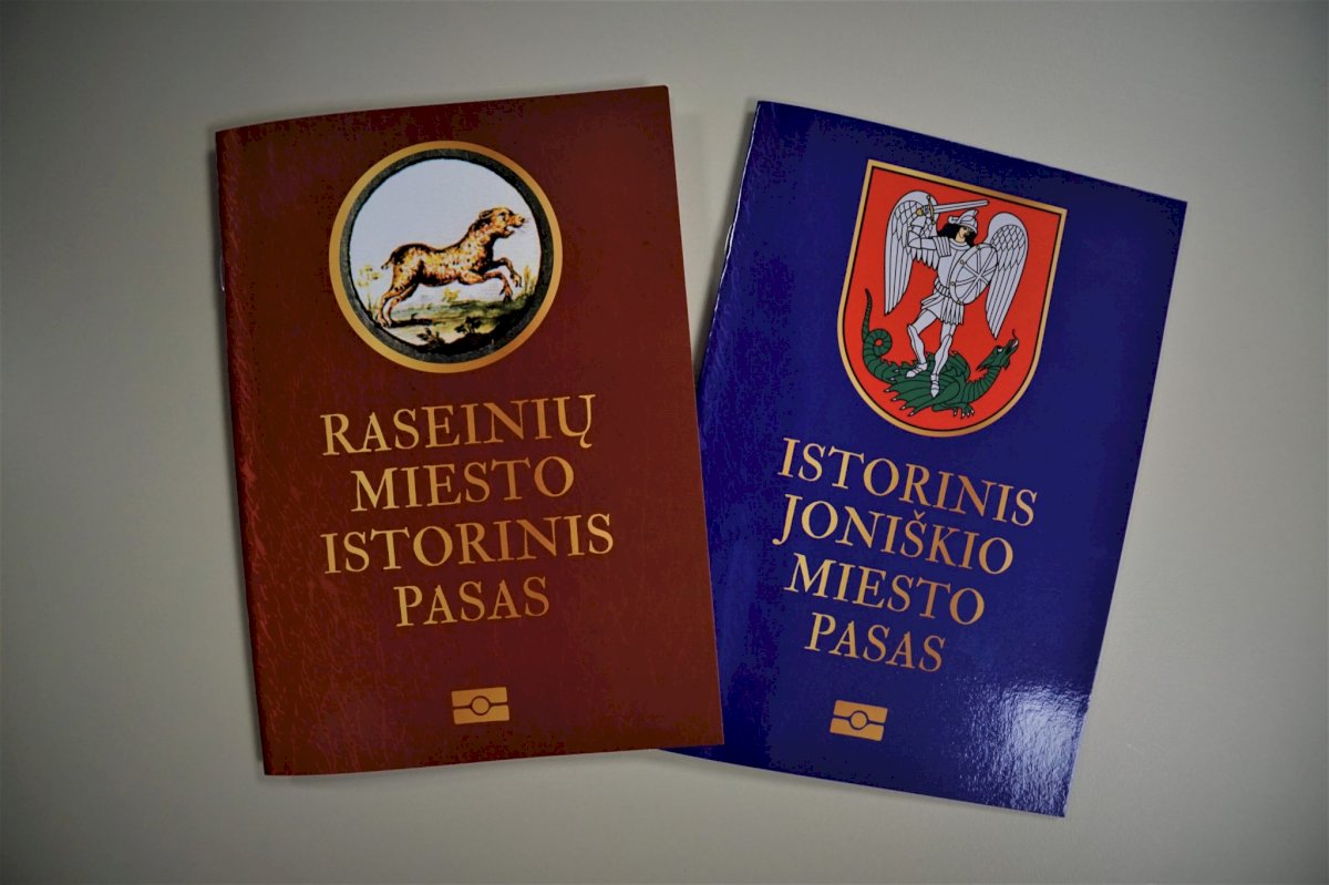 pristatyti-raseiniu-ir-joniskio-miestu-istoriniai-pasai