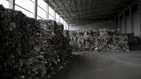 Aplinkosaugininkai įmonėse galės tikrinti atliekų kiekį pagal faktą