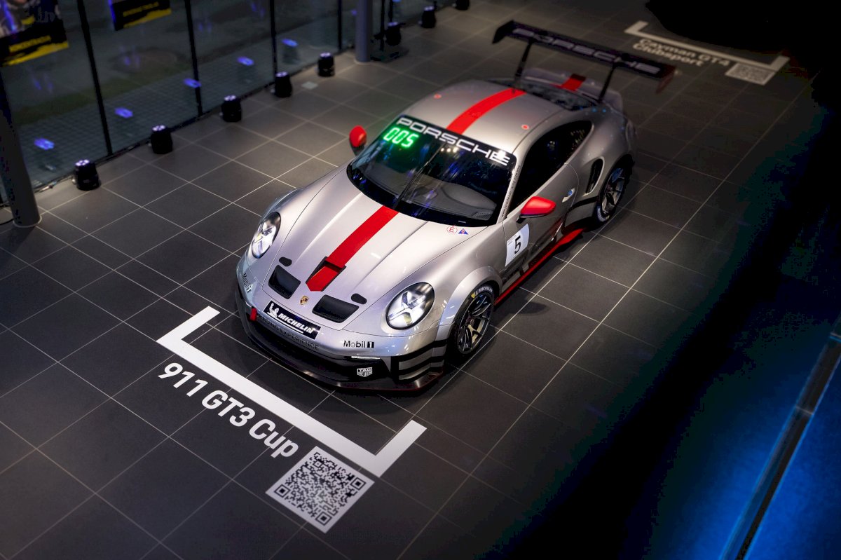 vilniuje-–-ispudingas-ir-lietuvoje-dar-nematytas-„porsche-911-gt3-cup“