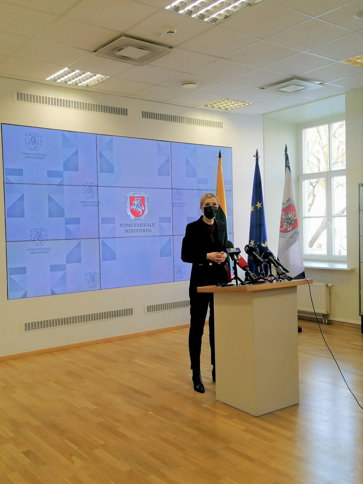 vrm-imasi-pokyciu-–-atsisako-penkiu-pavaldziu-istaigu
