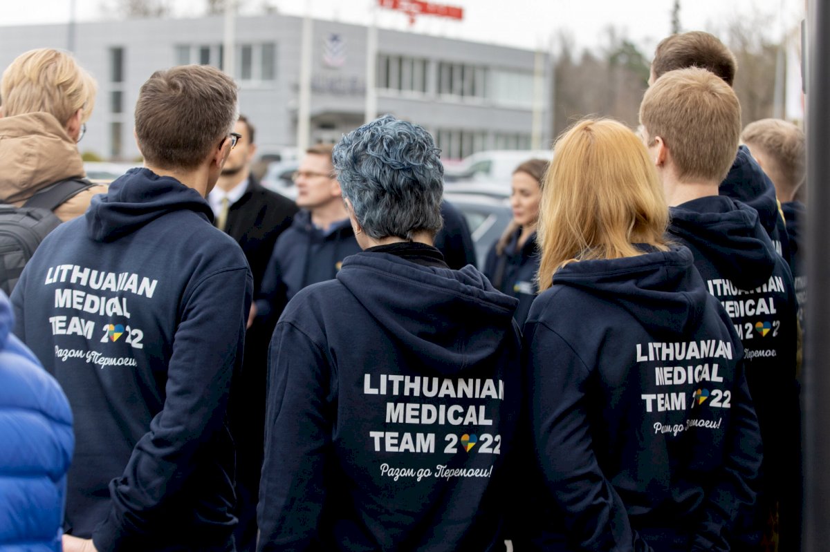 lietuvos-medikai-jau-pakeliui-i-ukraina