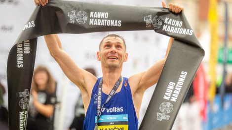 Istorinį rezultatą pasiekęs Remigijus Kančys pagerino Kauno maratono rekordą