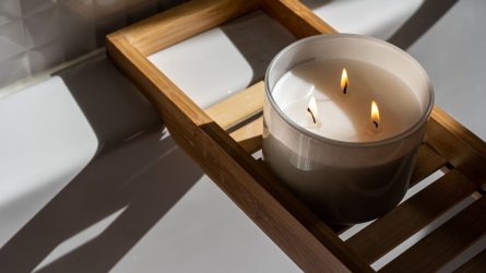 Patarimai: kaip Išsirinkti kokybišką žvakę namams?