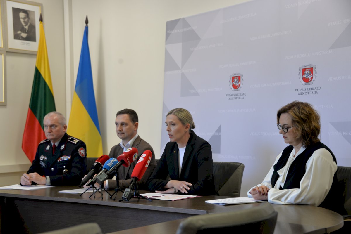 savininko-deklaravimo-kodas-galioja-jau-metus:-tai-efektyvi-priemone-kovoje-su-automobiliu-rinkos-seseliu