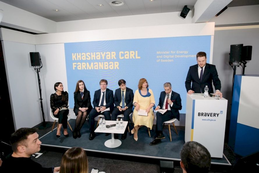 Davose – dėmesys Ukrainai ir kovos su dezinformacija stiprinimui