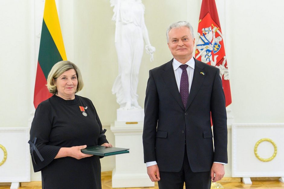 Motinos dienos proga ordino „Už nuopelnus Lietuvai“ medaliu apdovanota mosėdiškė Nijolė Jasienė