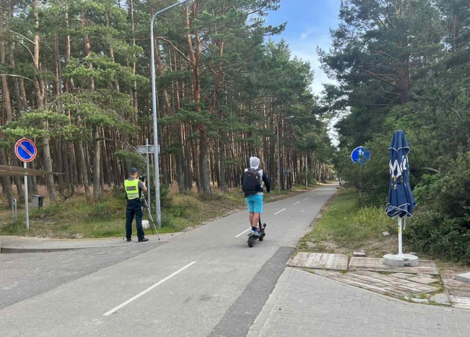 Didesnis Lietuvos kelių policijos tarnybos pareigūnų dėmesys pajūriui