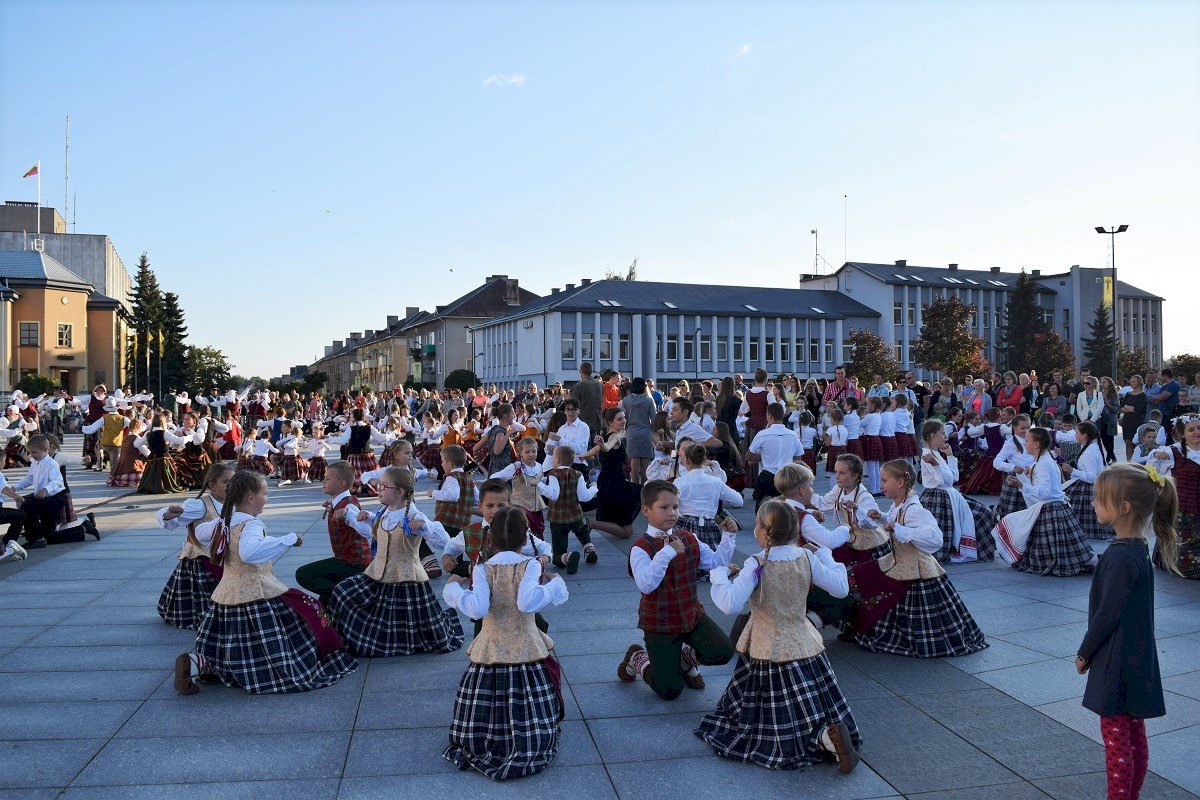 stiprinamas-kulturos-centru-vaidmuo:-nuo-bendruomenes-itraukimo,-kulturinio-verslumo-iki-savivaldybiu-bei-nevyriausybinio-sektoriaus-igalinimo