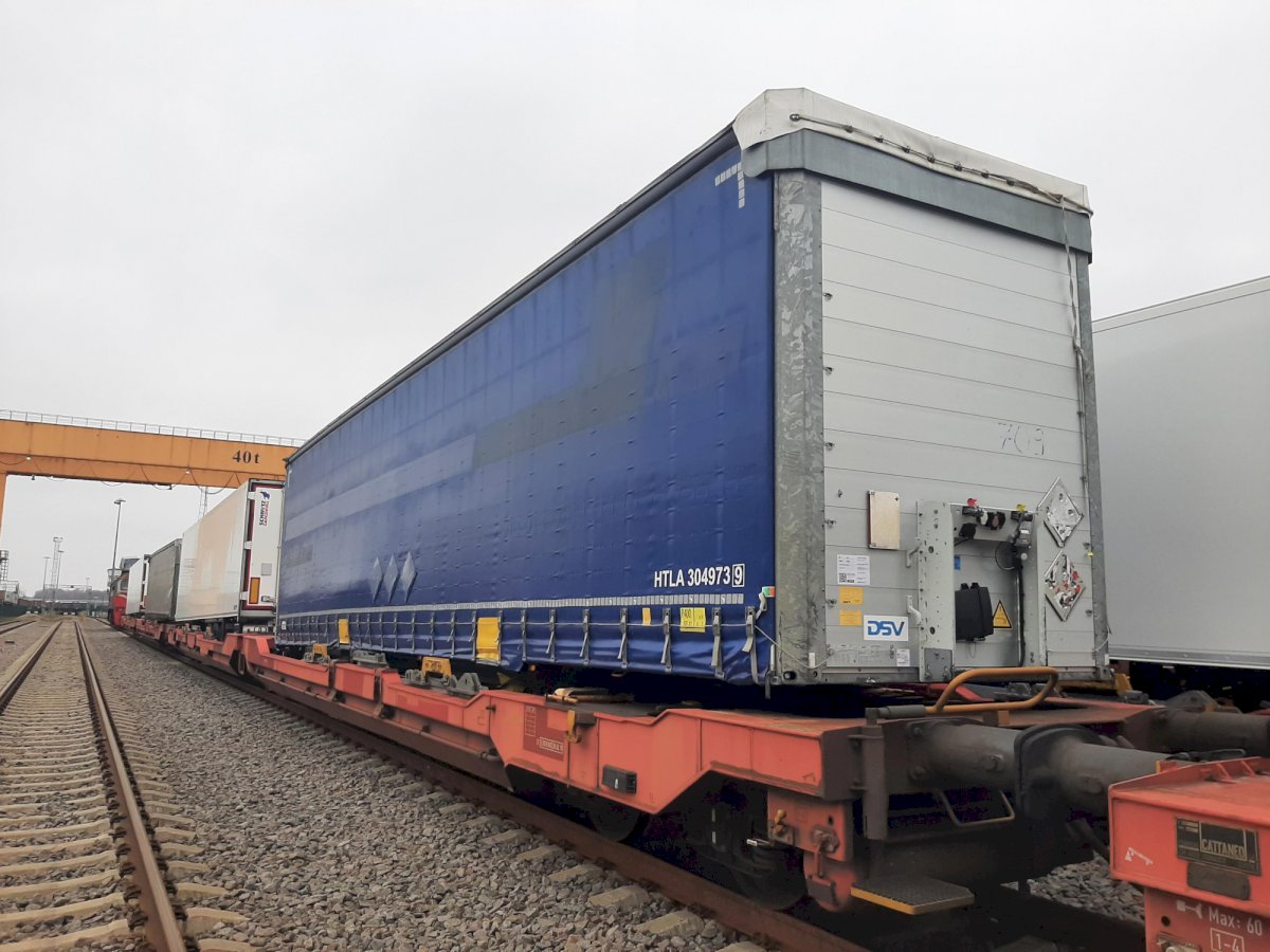 „ltg-cargo“:-pirmasis-bandomasis-intermodalinis-traukinys-isvyko-i-italija