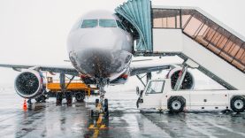 Vilniaus oro uosto rinkliavų pokyčiai: smarkiai didėjant sąnaudoms – Europos oro uostai ir oro bendrovės peržiūri kainodarą