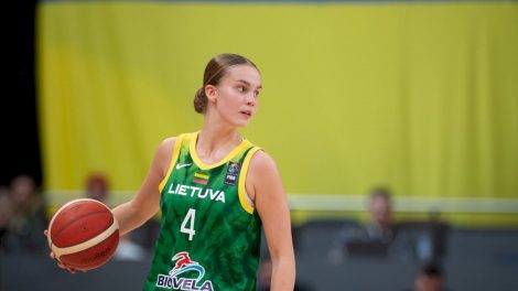 Geriausia Lietuvos krepšininkė Justė Jocytė tvirtai žengia svajonės link