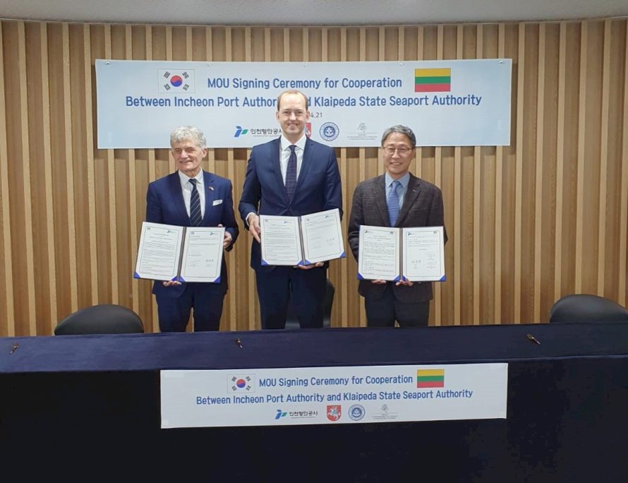 Klaipėdos ir Pietų Korėjos jūrų uostai nuo šiol bendradarbiaus skaitmenizacijos, inovacijų ir aplinkosaugos srityse
