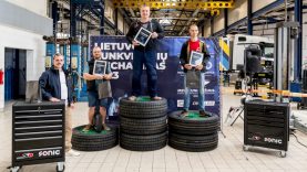 Lietuvoje išrinktas geriausias sunkvežimių mechanikas