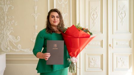 Jaunojo muzikos atlikėjo premija įteikta altininkei Kristinai Anusevičiūtei