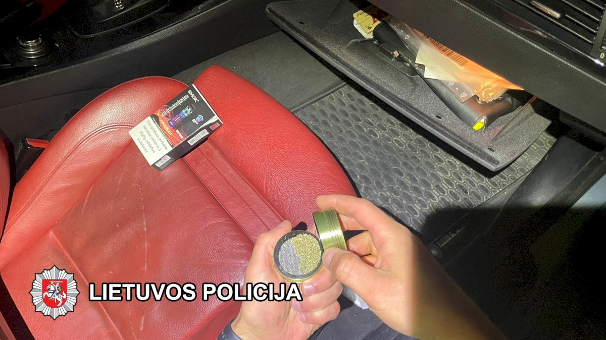 sostineje-bmw-gaudynes-–-ji-vairavusiam-nepilnameciui-nemalonumai