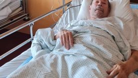 Respublikinėje Šiaulių ligoninėje – išgelbėta gyvybė: pirmąkart atlikta plyšusios pilvinės aortos aneurizmos stentavimo operacija