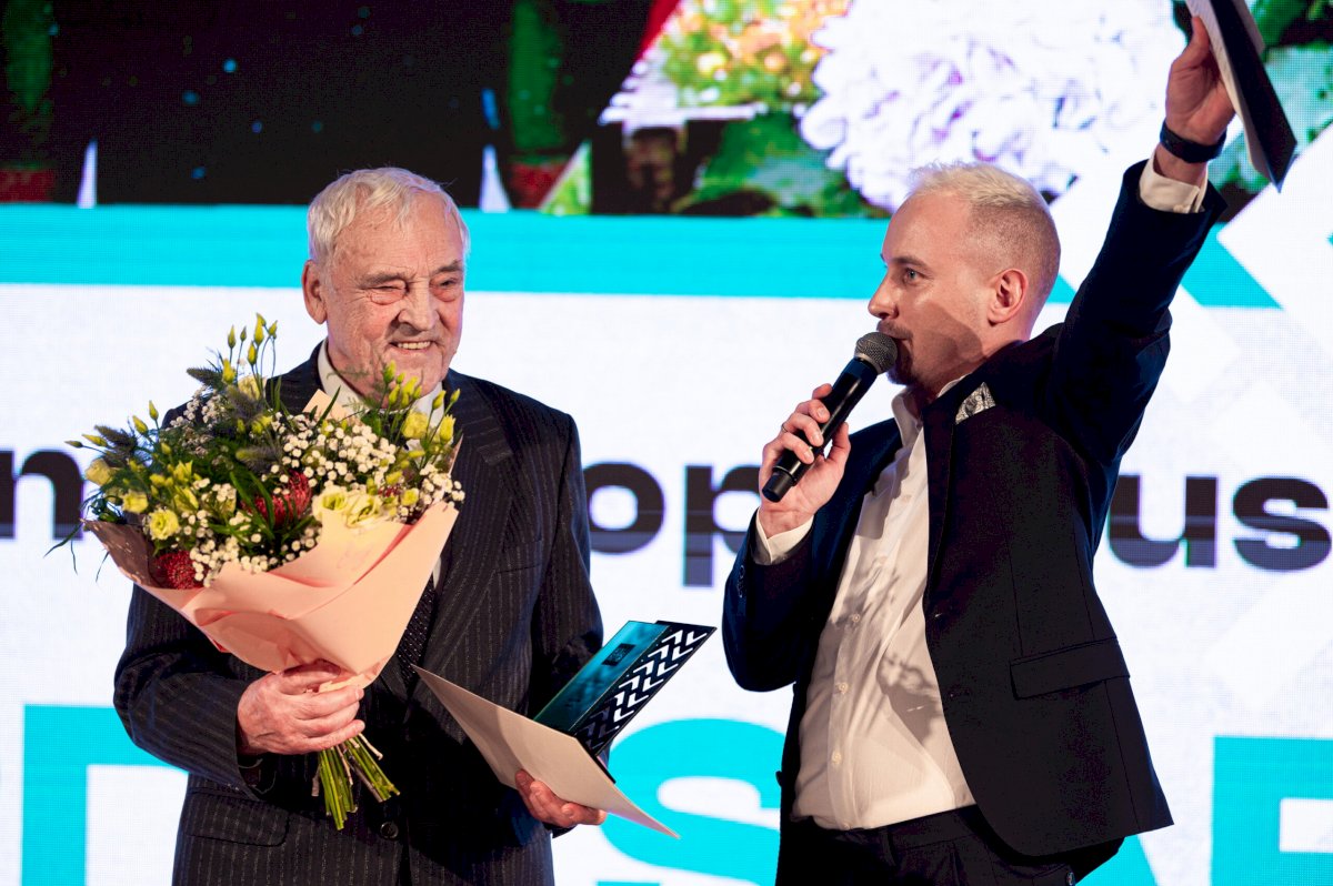 nuaidejo-„kauno-sporto-apdovanojimai-2023“:-pagerbti-geriausi-miesto-sportininkai-bei-treneriai