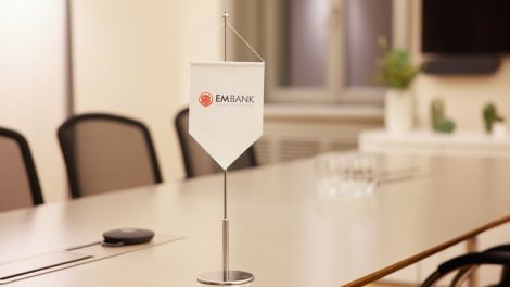 „EMBank“ pristato mobiliąją programėlę, skirtą smulkiajam ir vidutiniam verslui