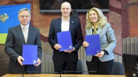 Pasirašyta sutartis dėl Vilkaviškio ekonomikos ir verslo akademijos įsteigimo