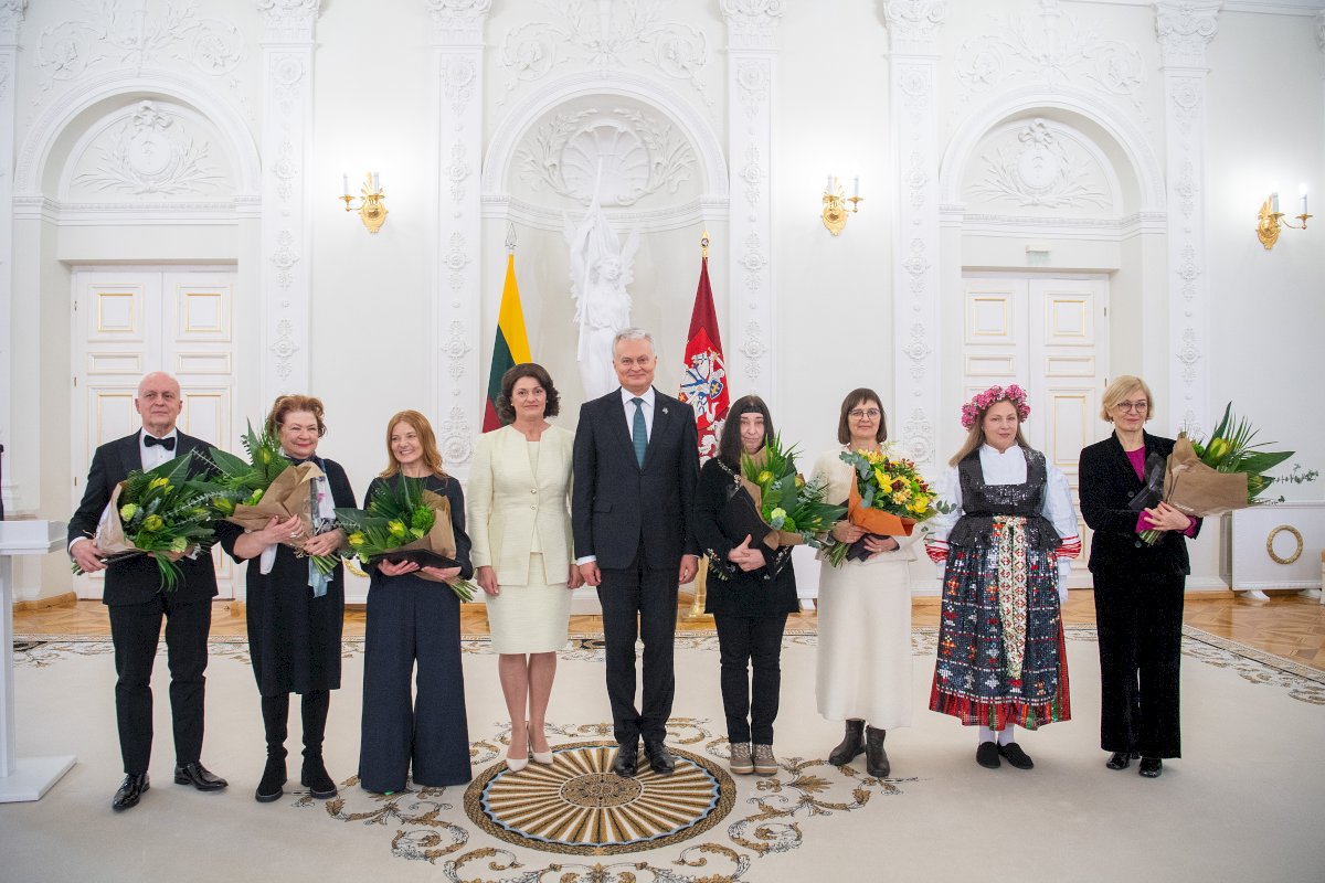 kulturos-ir-meno-kurejams-bei-tyrejams-iteiktos-nacionalines-premijos