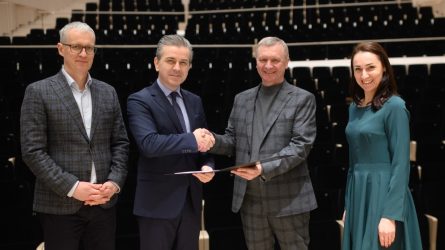 „EMBank“ tapo Lietuvos valstybinio simfoninio orkestro generaliniu rėmėju