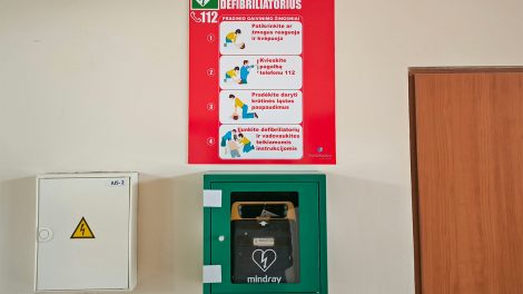 Tauragės rajono ugdymo įstaigose įrengti automatiniai defibriliatoriai