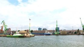 Iš Klaipėdos uosto akvatorijos iškastą gruntą bus galima panaudoti uosto infrastruktūrai plėsti