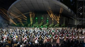 Tradicijų šimtmetis: Regioninė dainų šventė „Teka saulelė“