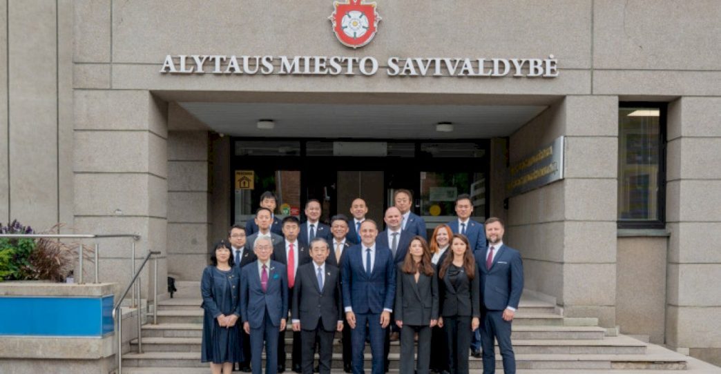 alytuje-–-gausi-japonijos-verslo-atstovu-delegacija:-stiprinamas-bendradarbiavimas