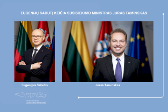 eugeniju-sabuti-keicia-susisiekimo-ministras-juras-taminskas