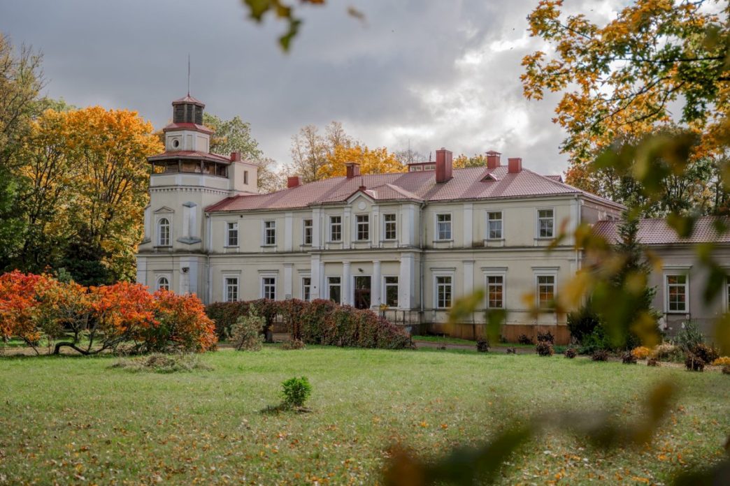 unikalus-knygos-pristatymas-pagryzuvio-dvare